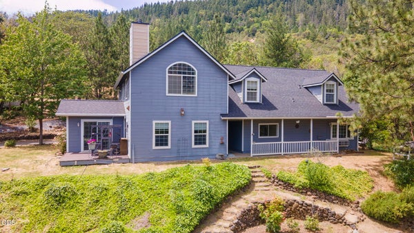 410 SCHIEFFELIN GULCH RD, GOLD HILL, OR 97525 - Image 955aa2bcc7e0ac917824d06de2b0ef7e/1333566147