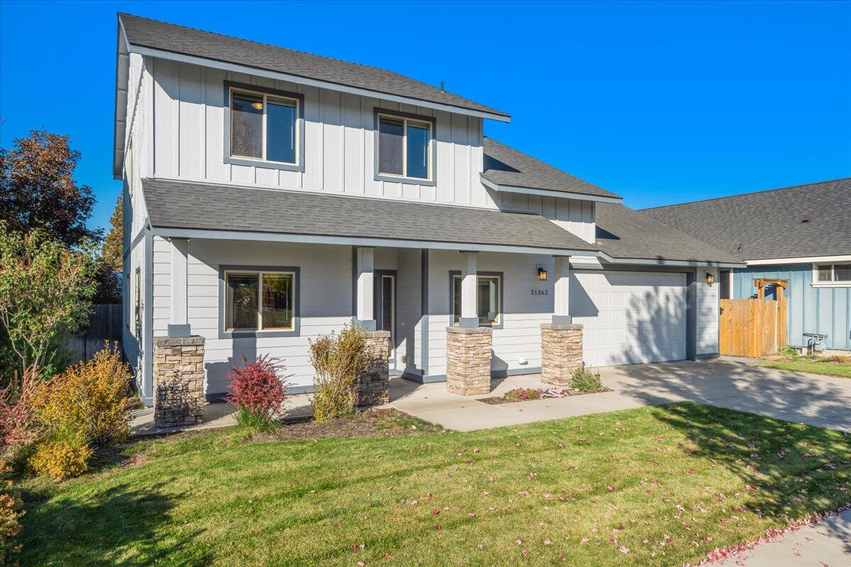 21362 Livingston Drive