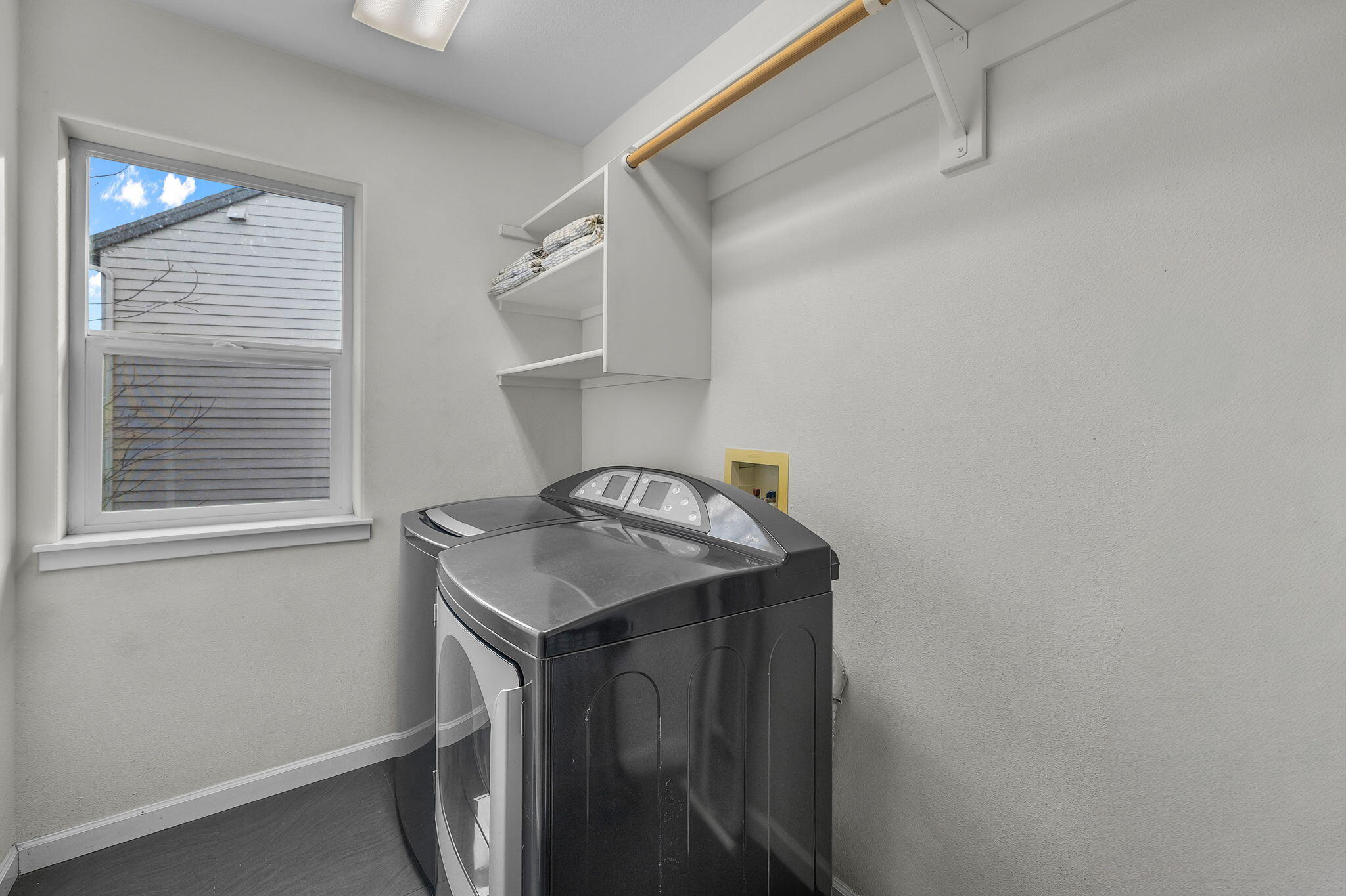 Lava Ridges - Residential