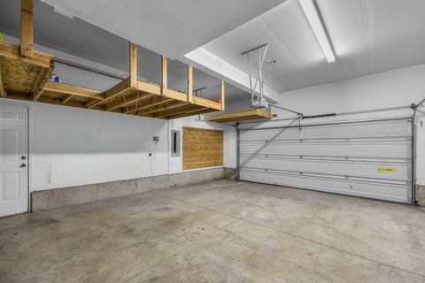 Tiny photo for 63091 Desert Sage Street, Bend, OR 97701 (MLS # 220212352)