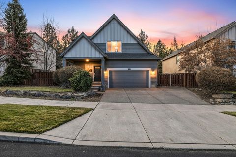 Photo of 63091 Desert Sage Street, Bend, OR 97701 (MLS # 220212352)