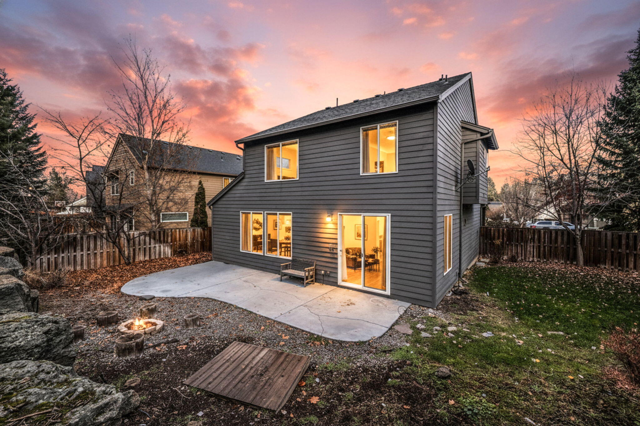 Lava Ridges - Residential