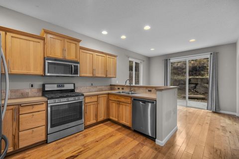 Tiny photo for 63091 Desert Sage Street, Bend, OR 97701 (MLS # 220212352)