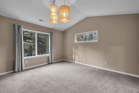 Tiny photo for 63091 Desert Sage Street, Bend, OR 97701 (MLS # 220212352)