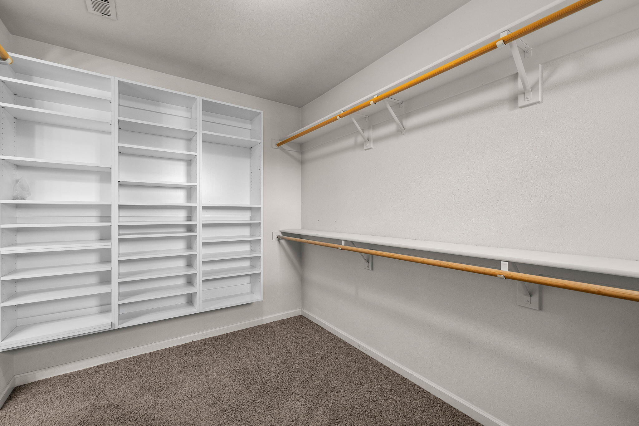 Lava Ridges - Residential