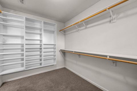 Tiny photo for 63091 Desert Sage Street, Bend, OR 97701 (MLS # 220212352)