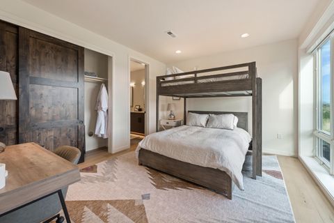 Tiny photo for 19107 Cartwright Court, Bend, OR 97702 (MLS # 220210565)