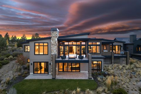 Tiny photo for 19107 Cartwright Court, Bend, OR 97702 (MLS # 220210565)