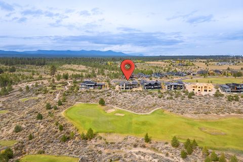 Tiny photo for 19107 Cartwright Court, Bend, OR 97702 (MLS # 220210565)