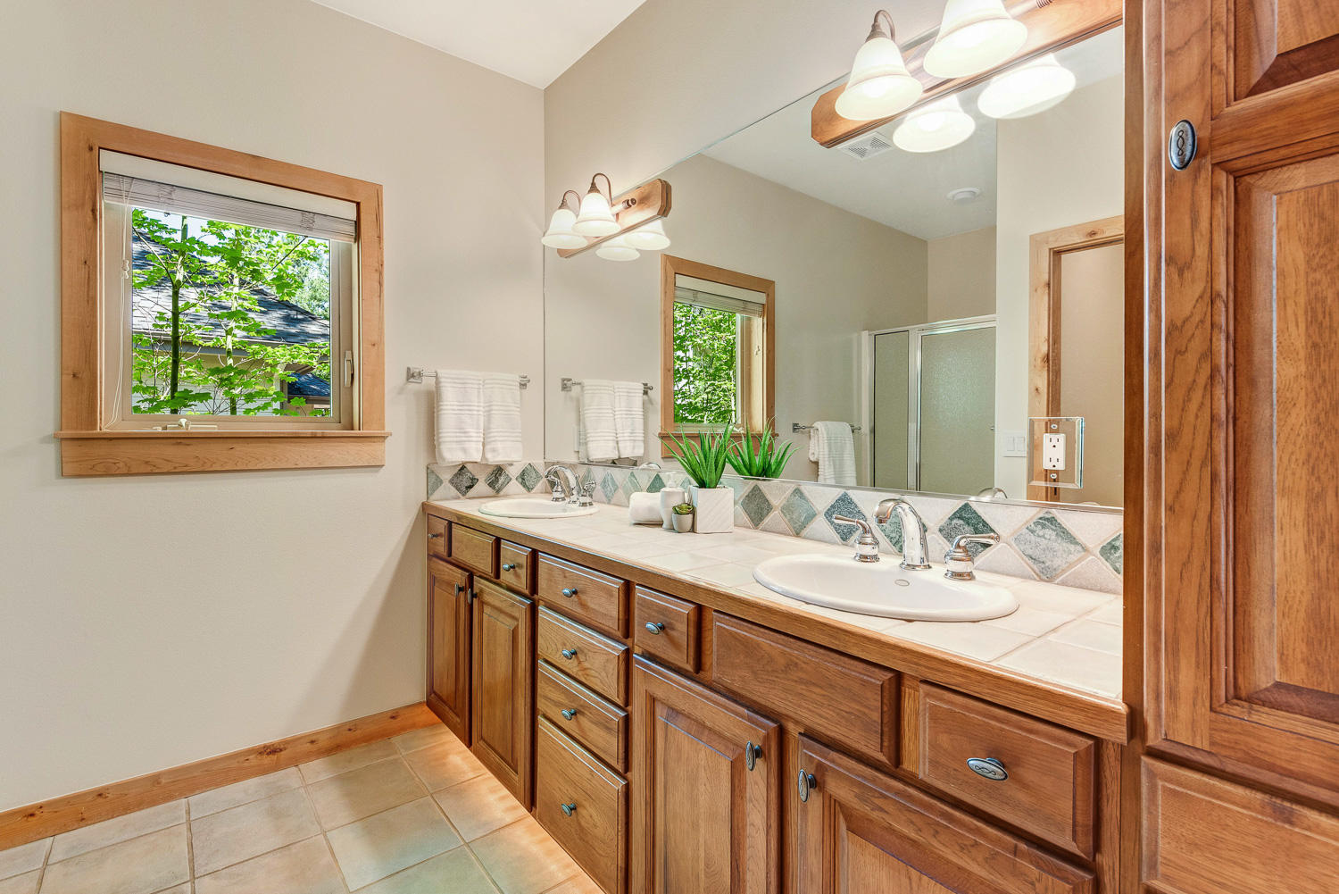 Awbrey Glen - Residential