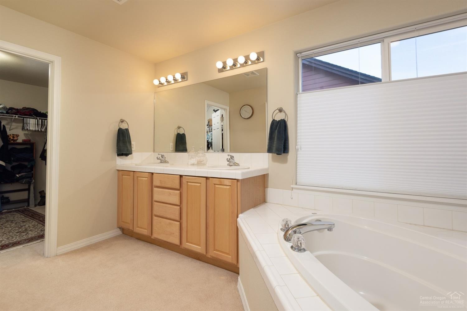 River Canyon Estates - Residential