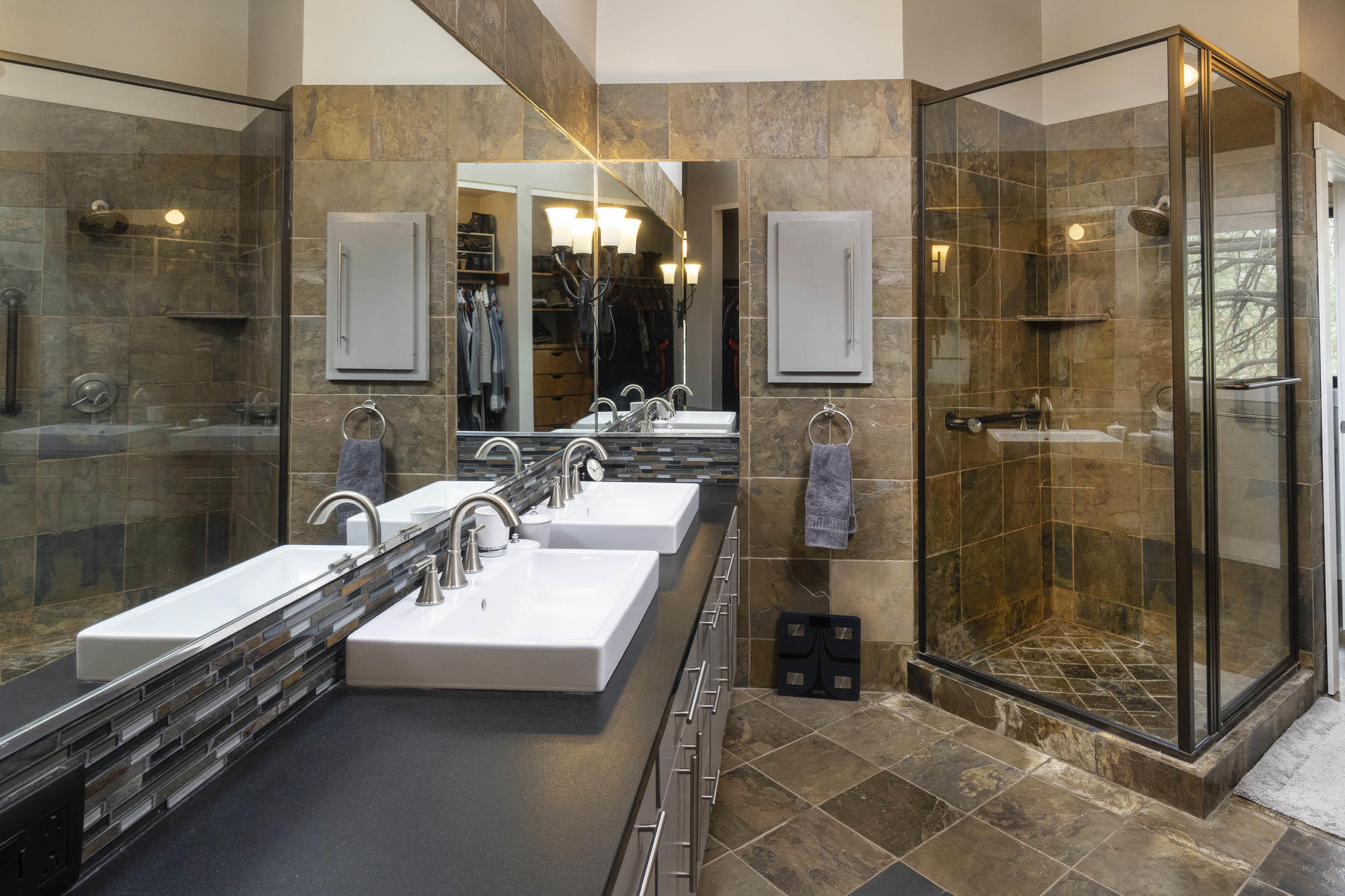 Woodside Ranch - Residential