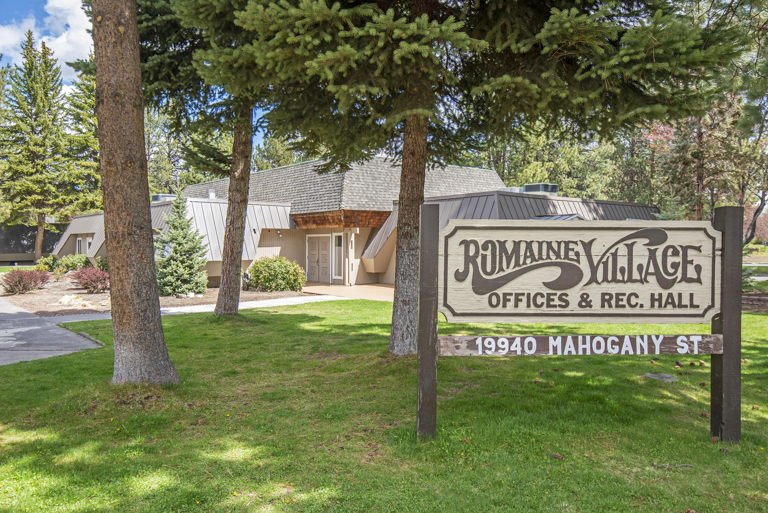 Romaine Village - Residential