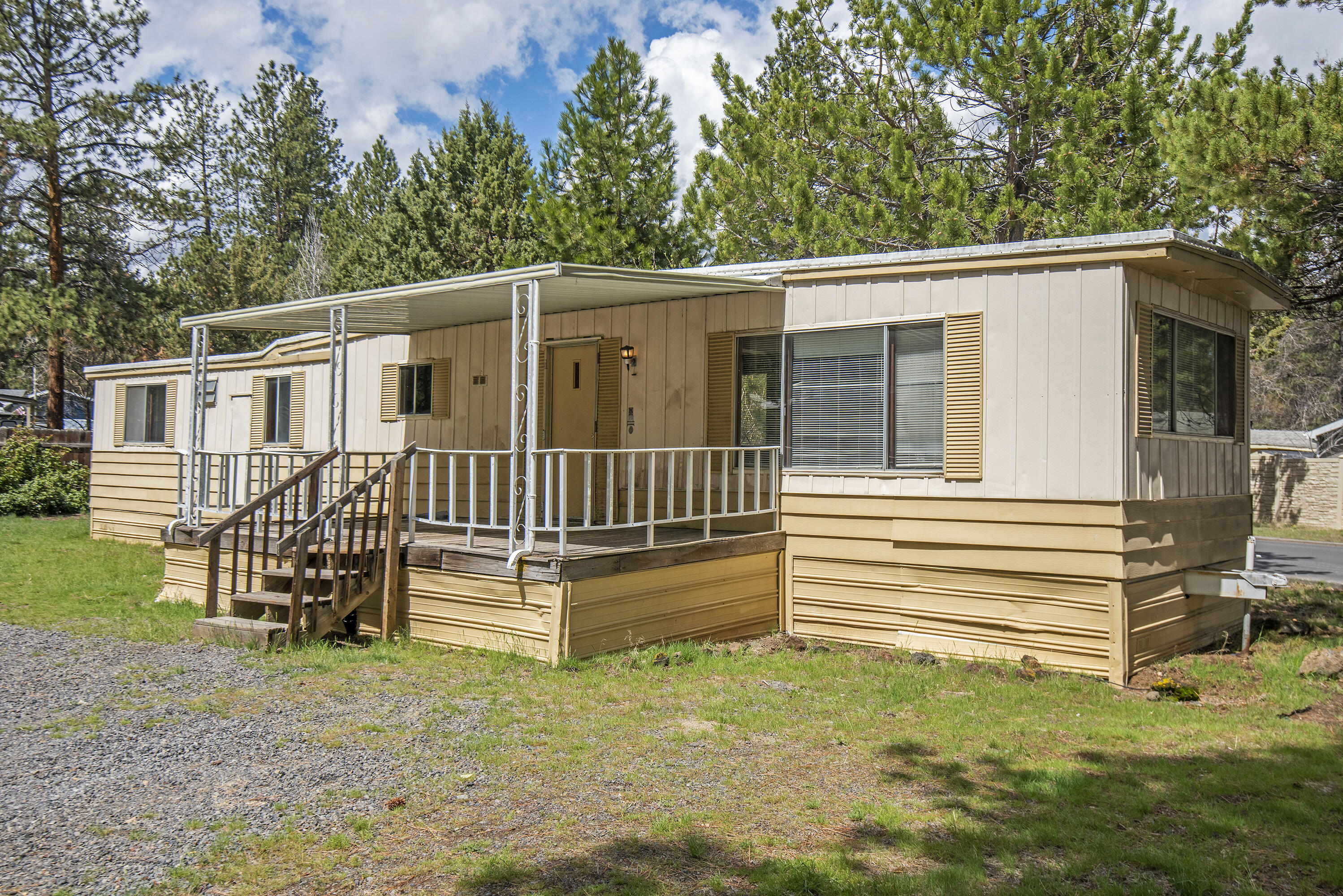 Romaine Village - Residential