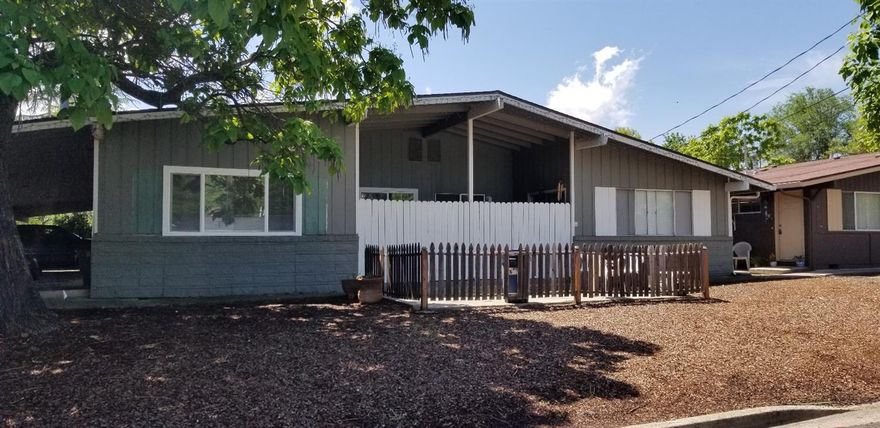 Investors and Owner occupied Buyers, come see this Rare hard to find 4-Plex in Talent. Each of these units have 2 large bedrooms, plus a walk in closet in the masters, 1 bathroom, nice size living room and dining space. You have your own private front access and spacious patio's, with carports and extra parking. These units have been very beautifully updated with new flooring, paint, kitchen cabinets, counters, appliances, updated bathrooms, and lighting. Seller is in process of completing flooring in unit #3, There are new inverter Heat and Air systems in each unit. Hurry and get this one before its SOLD!!!