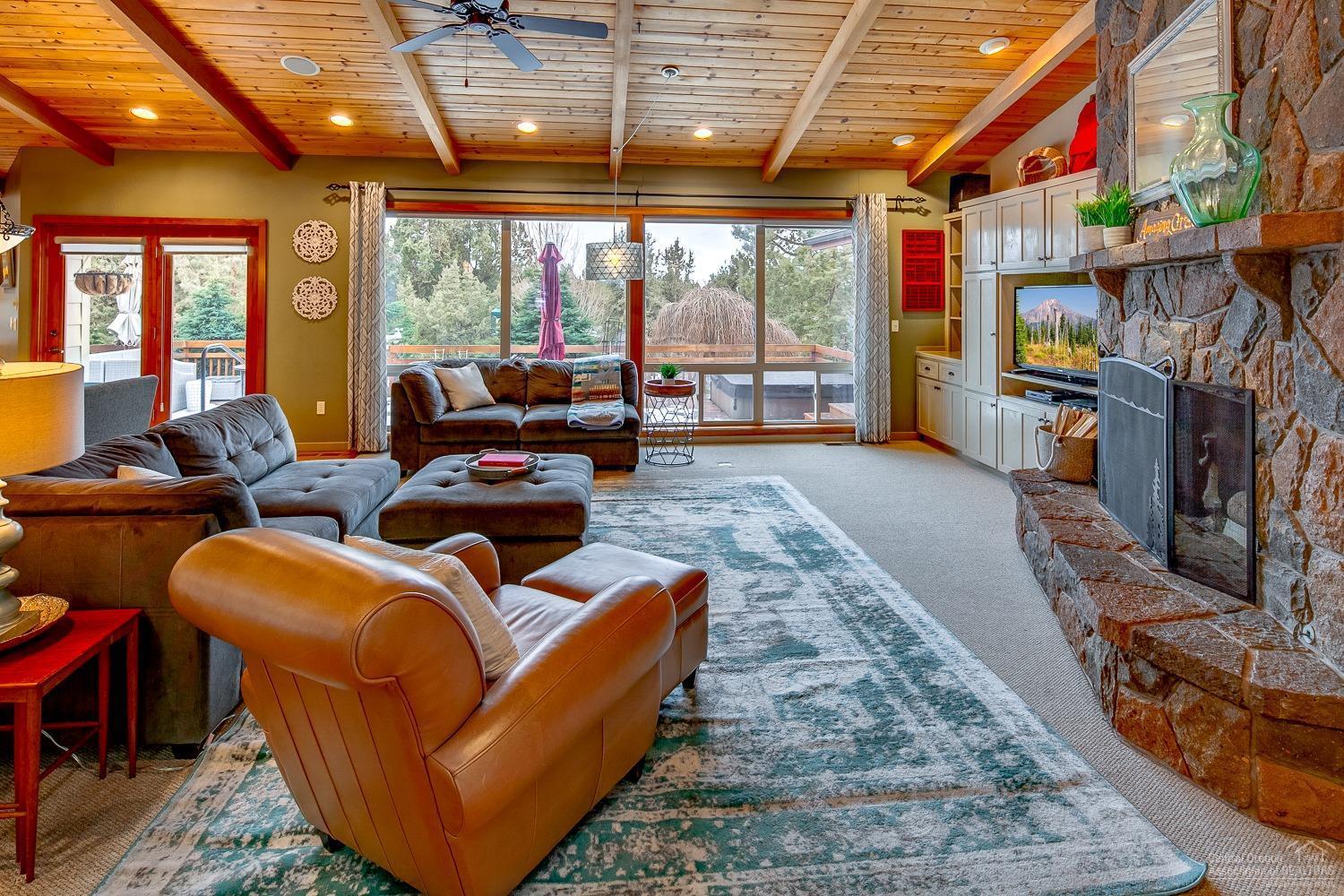 Eagle Crest - Residential