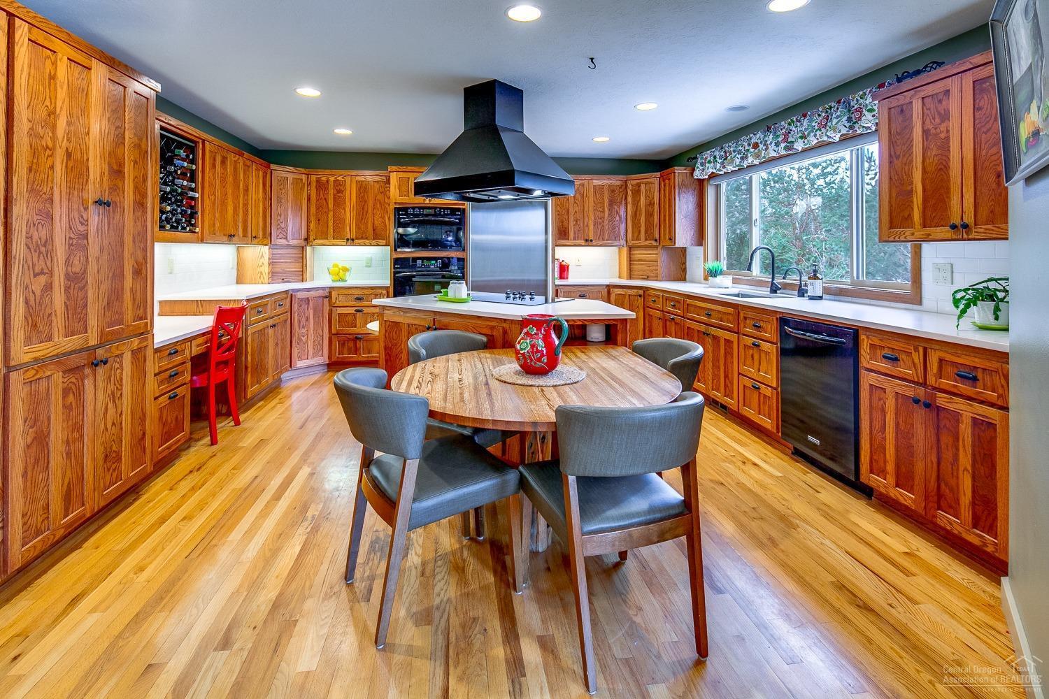 Eagle Crest - Residential