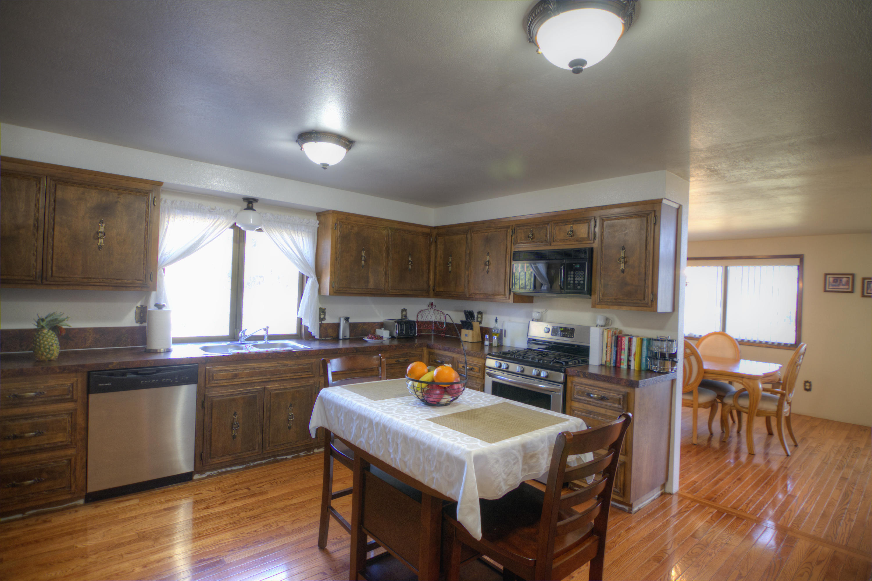 Rolling Hills - Residential