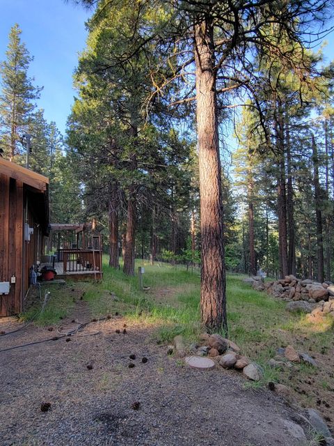Tiny photo for 17411 Freight Road Lane, Klamath Falls, OR 97601 (MLS # 220221197)