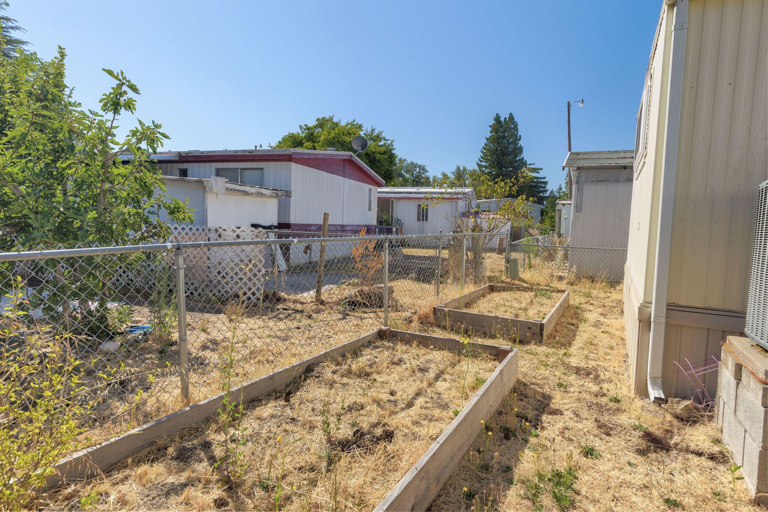 Country Estates MHC - Residential