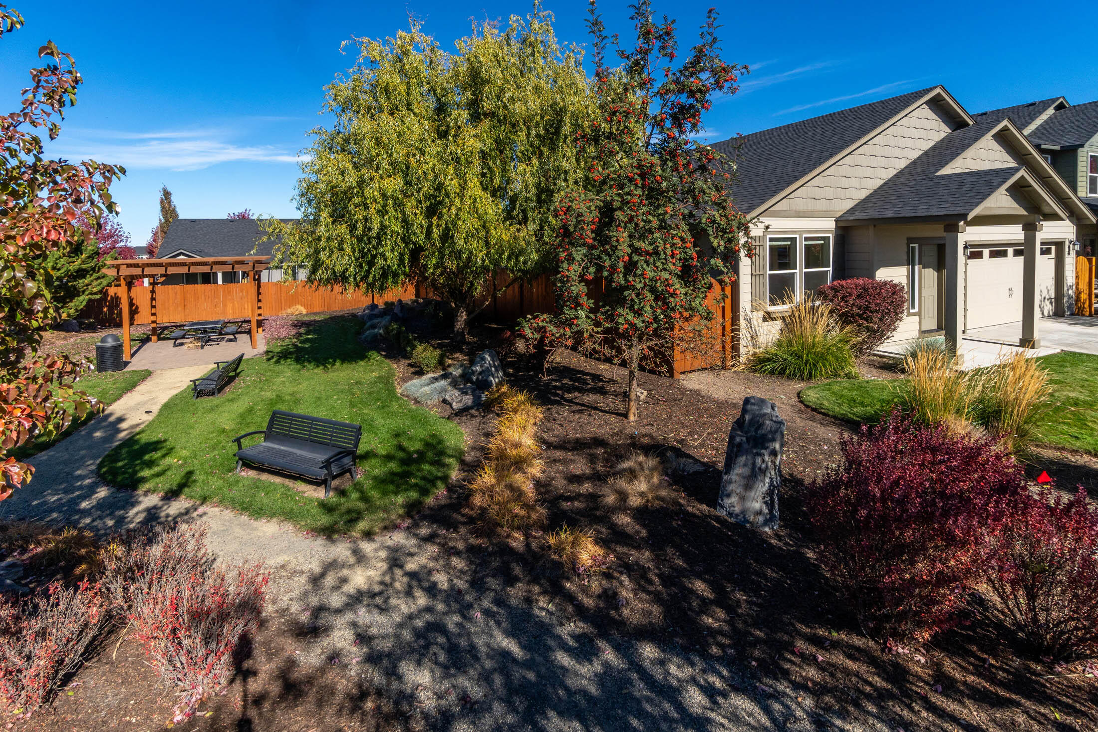 3667 SW Pumice Stone Avenue
