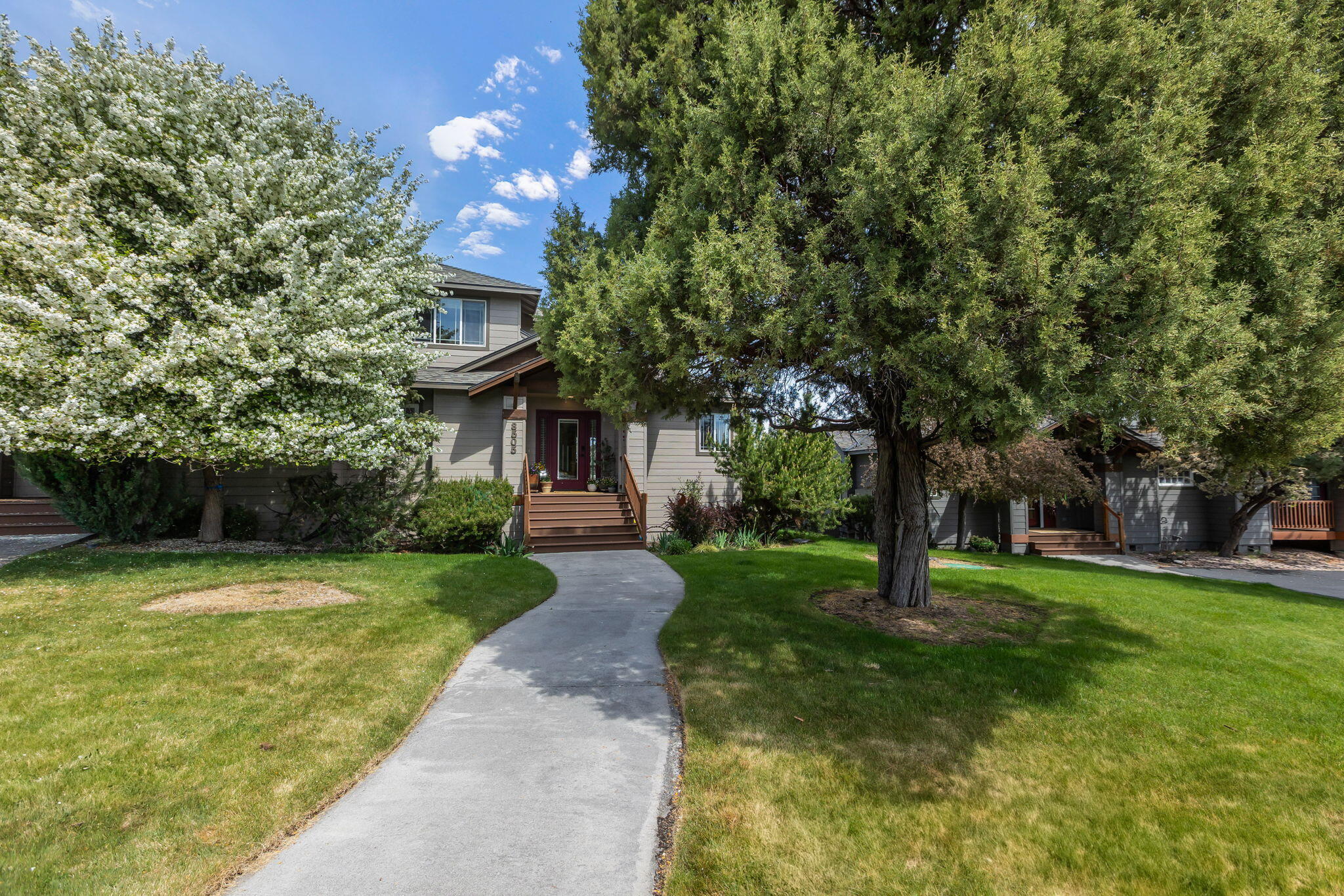8505 Golden Pheasant Court