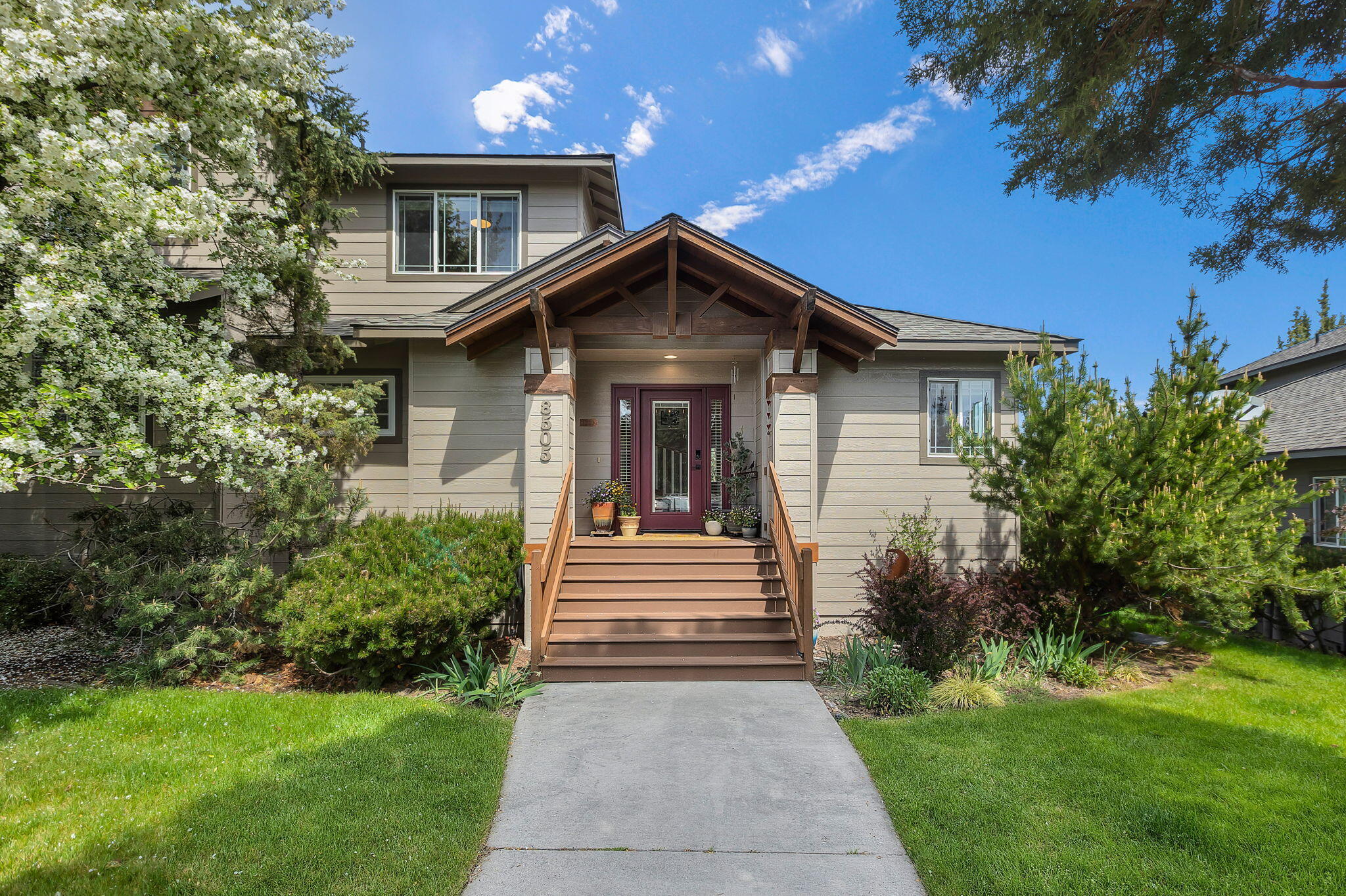 8505 Golden Pheasant Court
