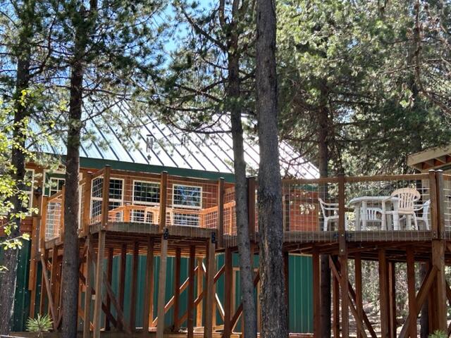 Cres-del Acres -First Addition - Residential