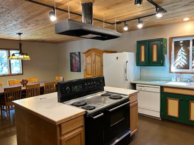 Cres-del Acres -First Addition - Residential