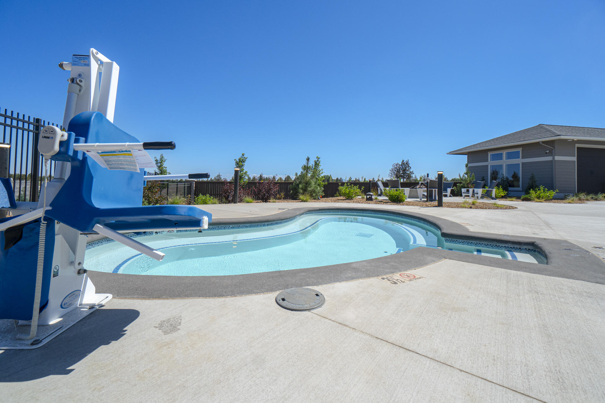 Petrosa - Residential Income