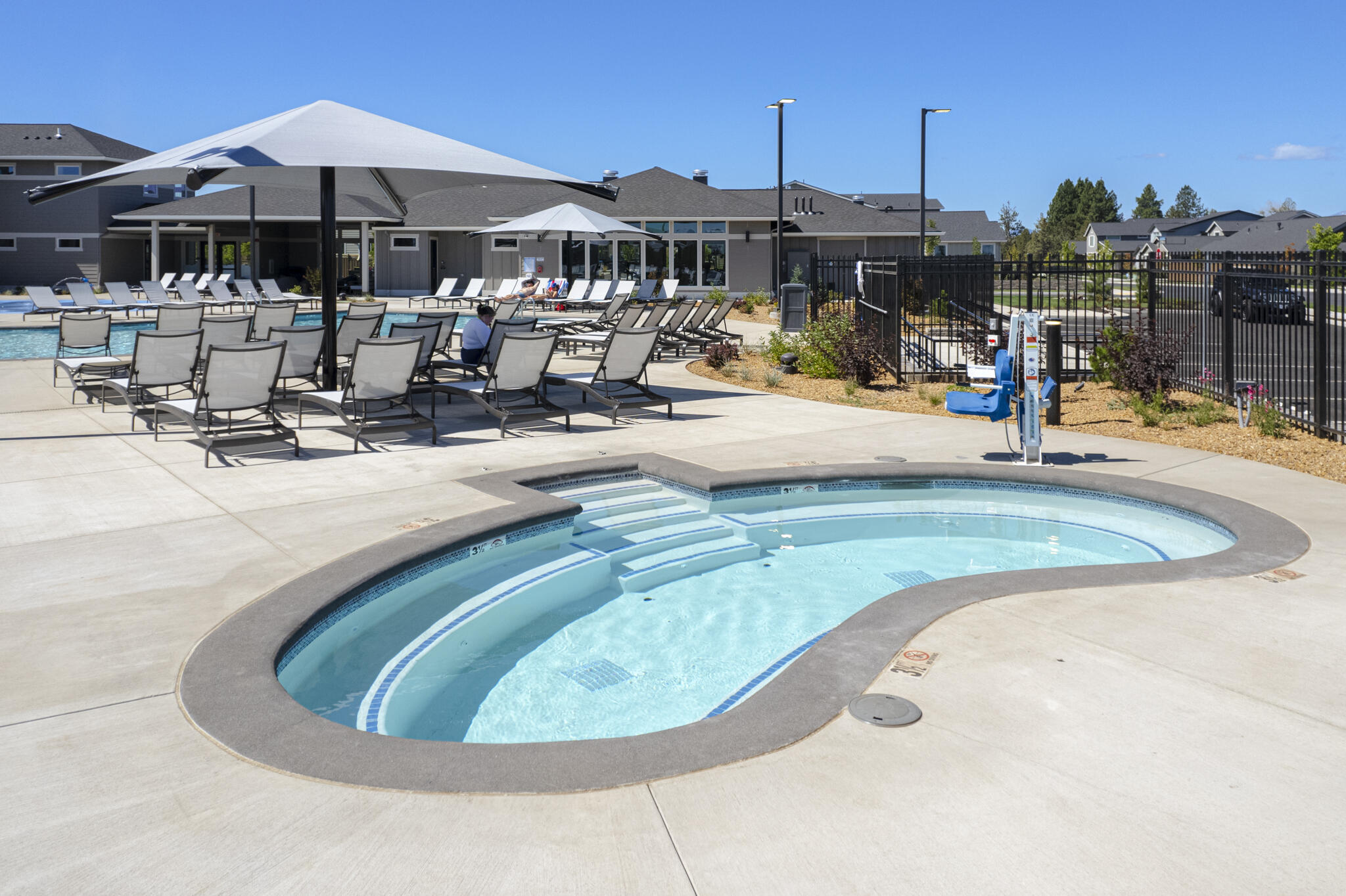 Petrosa - Residential Income