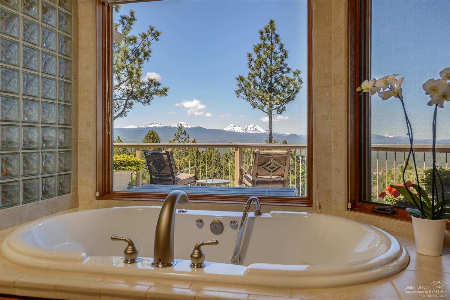 Awbrey Butte - Residential