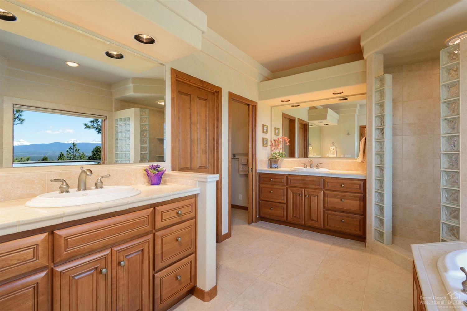 Awbrey Butte - Residential