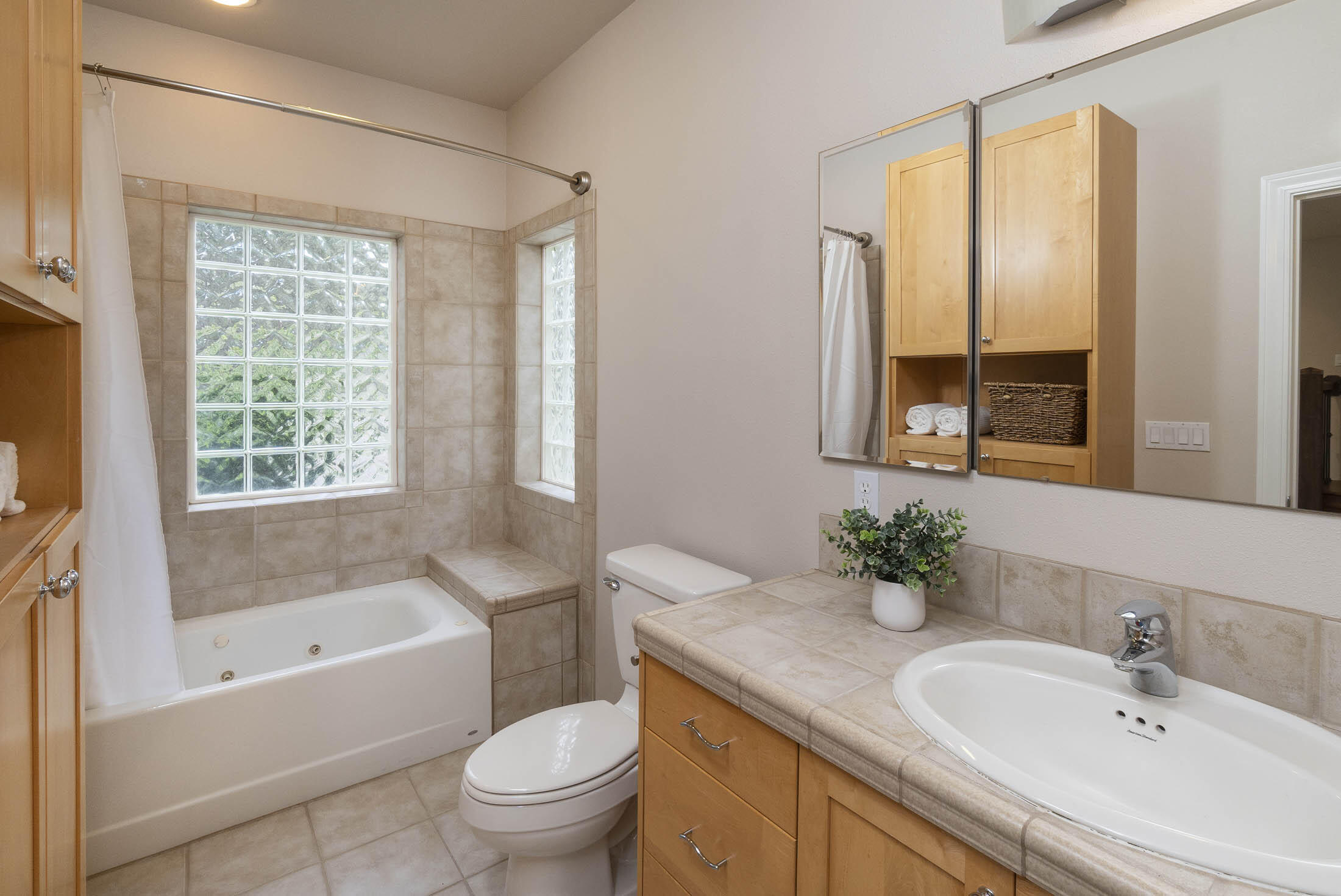 Rim At Aspen Lakes - Residential