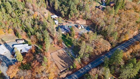 Tiny photo for 315 Hitching Post Road, Grants Pass, OR 97526 (MLS # 220212081)