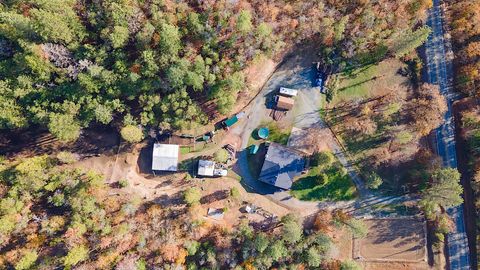 Tiny photo for 315 Hitching Post Road, Grants Pass, OR 97526 (MLS # 220212081)