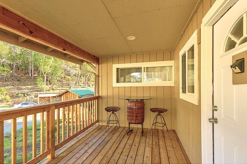 Tiny photo for 315 Hitching Post Road, Grants Pass, OR 97526 (MLS # 220212081)