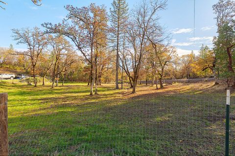 Tiny photo for 315 Hitching Post Road, Grants Pass, OR 97526 (MLS # 220212081)