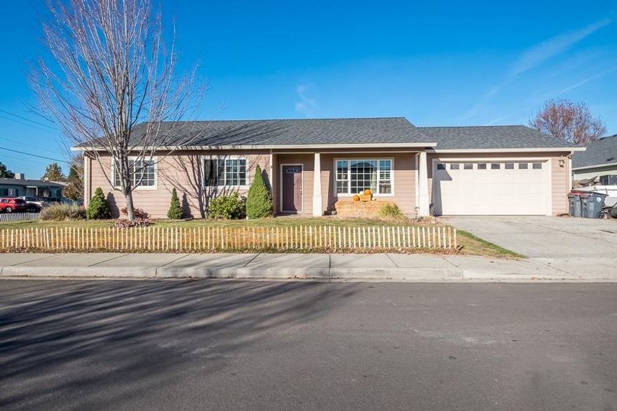 Absolutely INCREDIBLE opportunity for a First Time Buyer! This home sits on a well-cared for corner lot with a spacious yard and RV parking! Featuring 3 bedrooms, 2 bathrooms, a large master suite with an oversize walk-in closet and a gas fireplace. The open floor plan connects the dining room to the living area, and slider doors lead out to the backyard. With a wraparound front lawn and a 2-car garage, this home has plenty of space for projects, gatherings, and so much more! Don't miss out on this opportunity and come tour today!