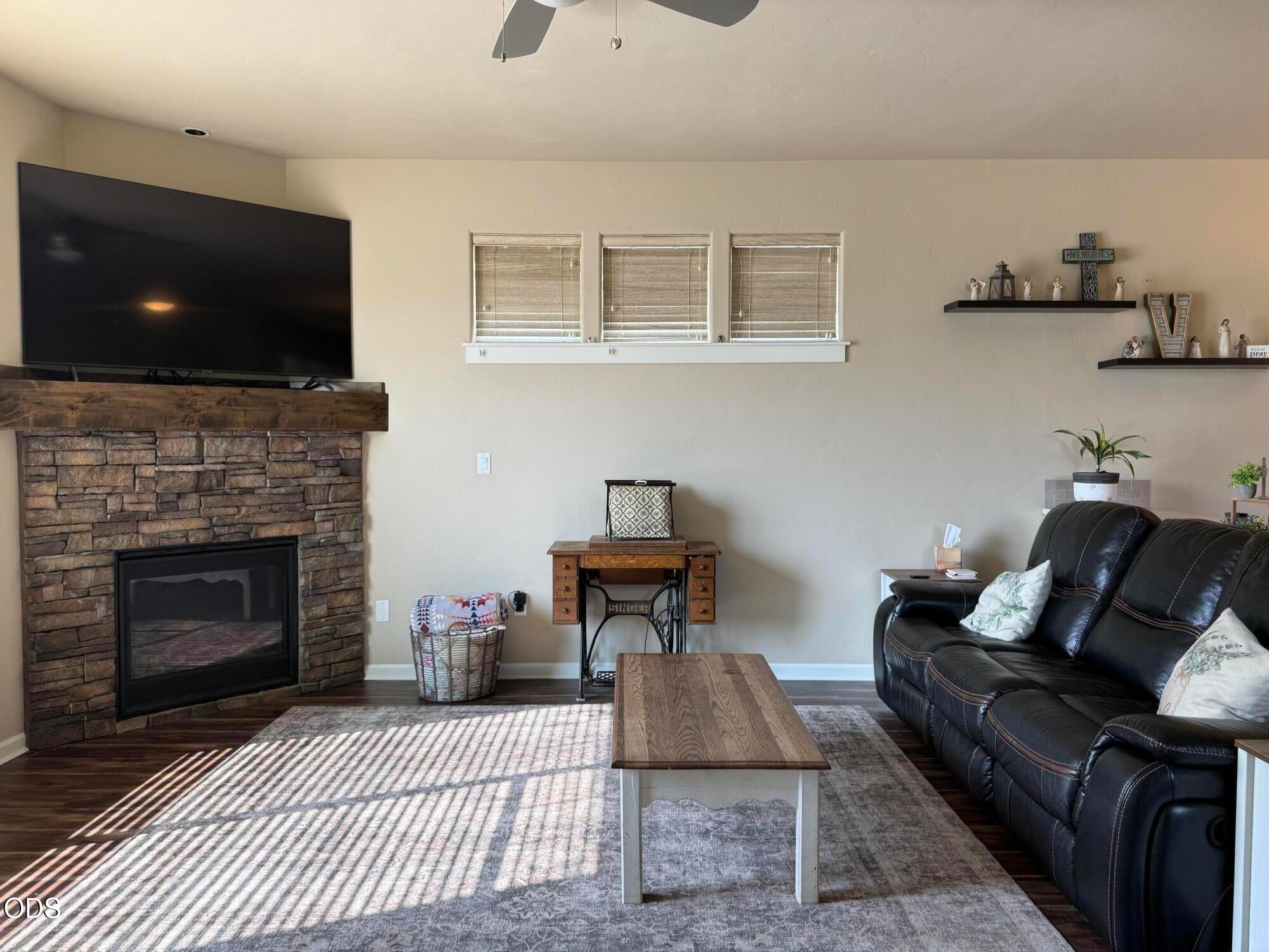 1296 NE Wilshire Drive
