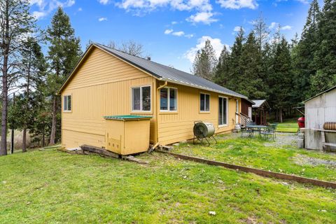 Tiny photo for 778 Pack Lane, Glendale, OR 97442 (MLS # 220217434)
