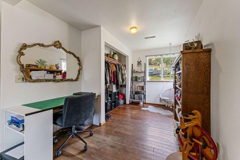 Tiny photo for 778 Pack Lane, Glendale, OR 97442 (MLS # 220217434)