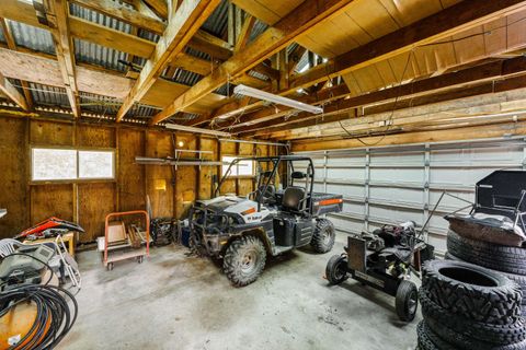 Tiny photo for 778 Pack Lane, Glendale, OR 97442 (MLS # 220217434)