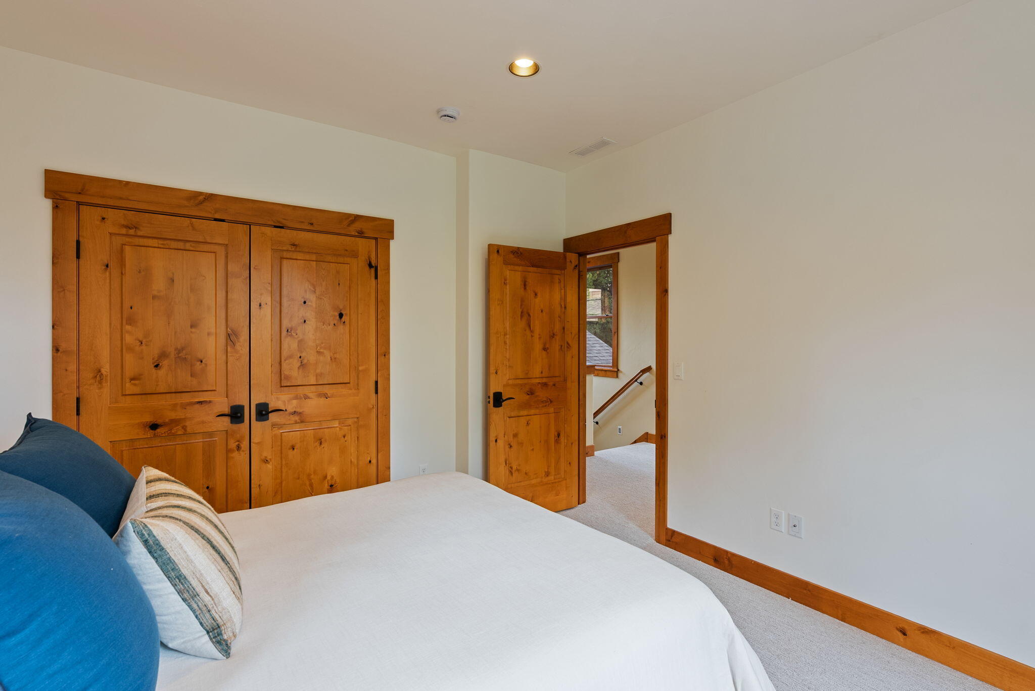 Skyliner Summit - Residential