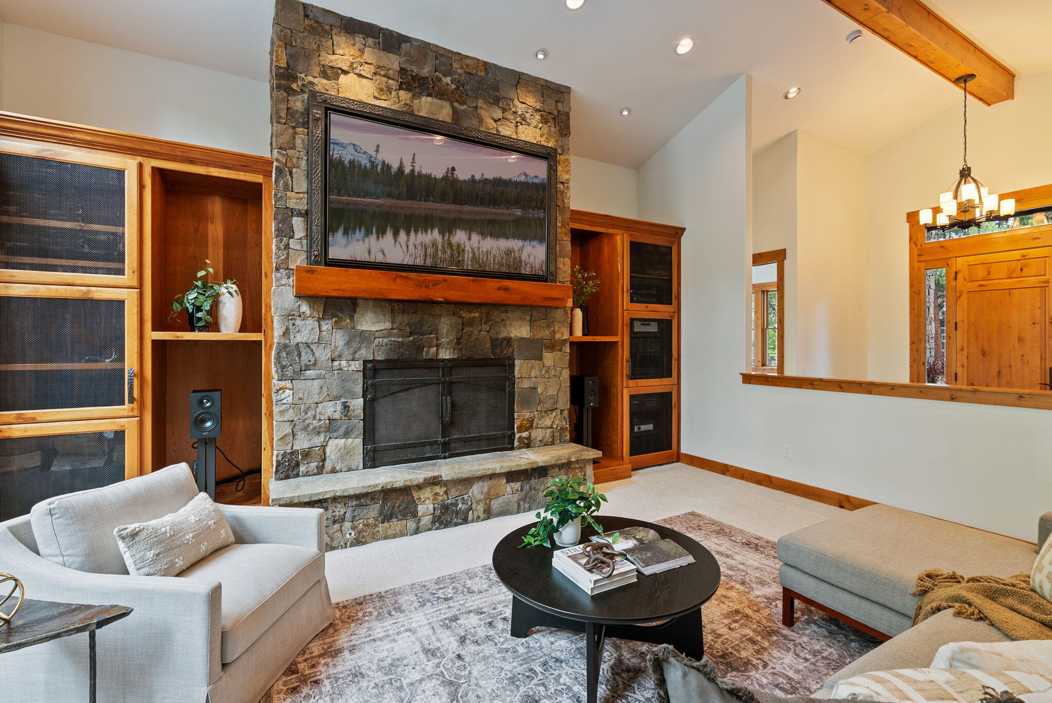 Skyliner Summit - Residential