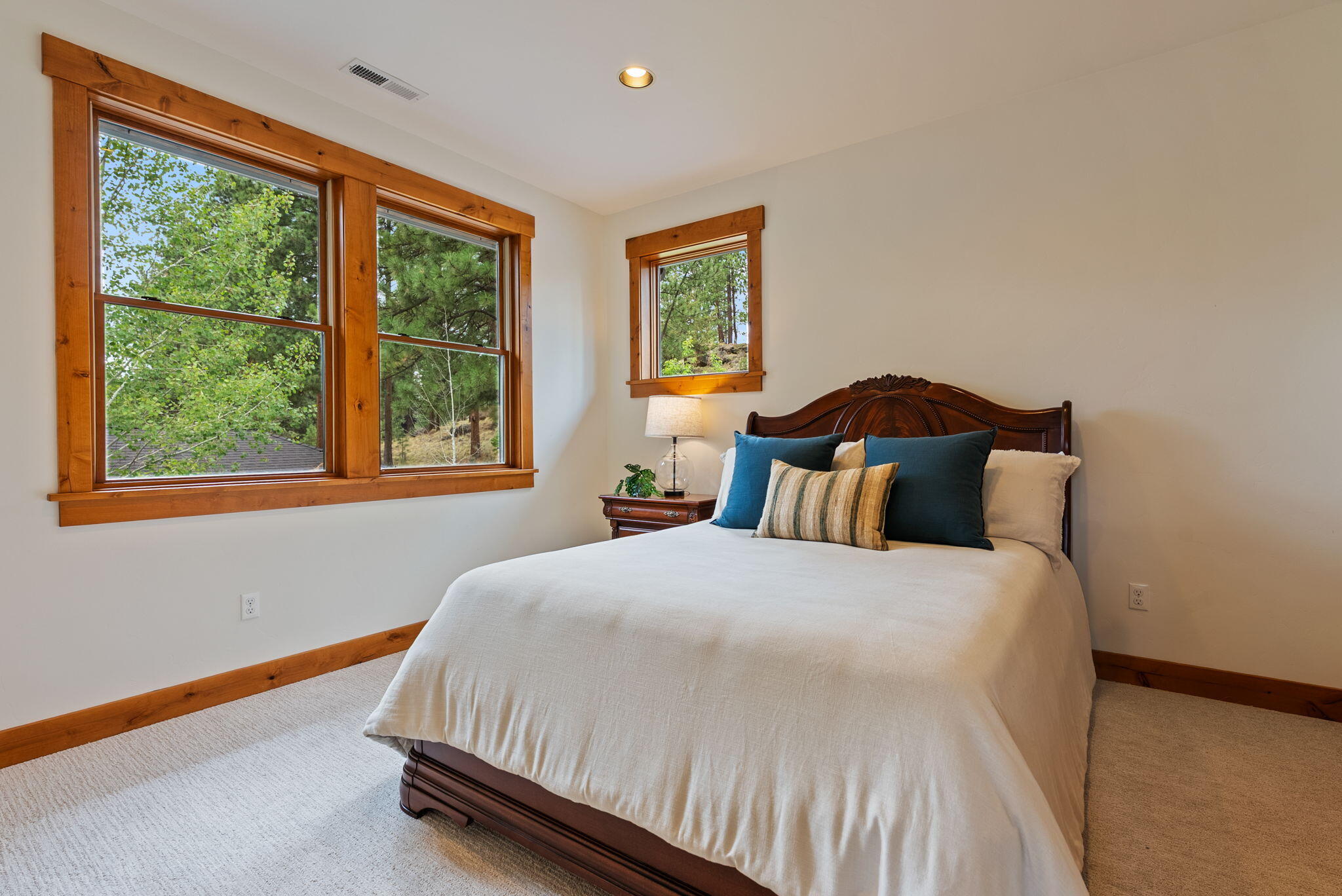 Skyliner Summit - Residential