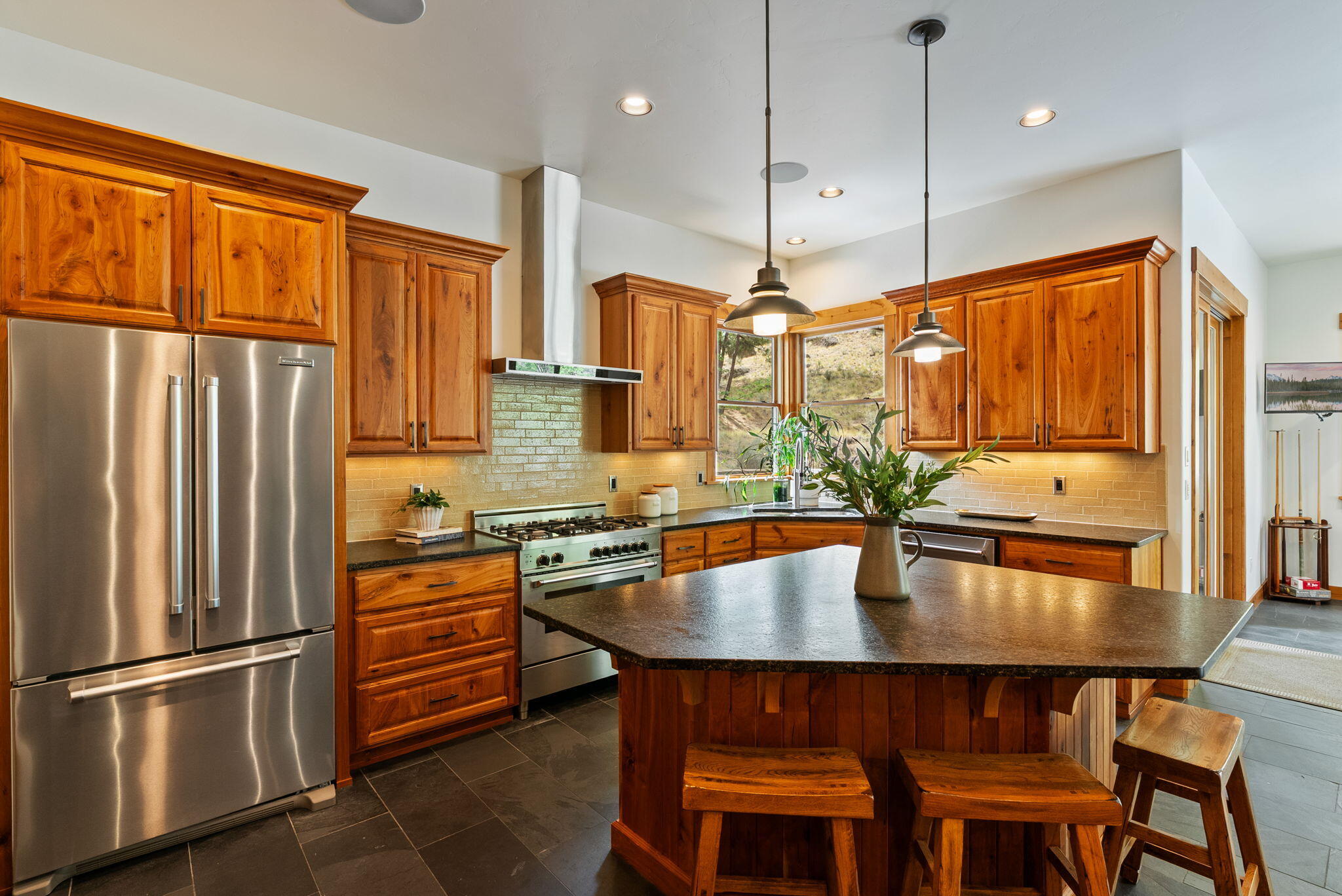 Skyliner Summit - Residential