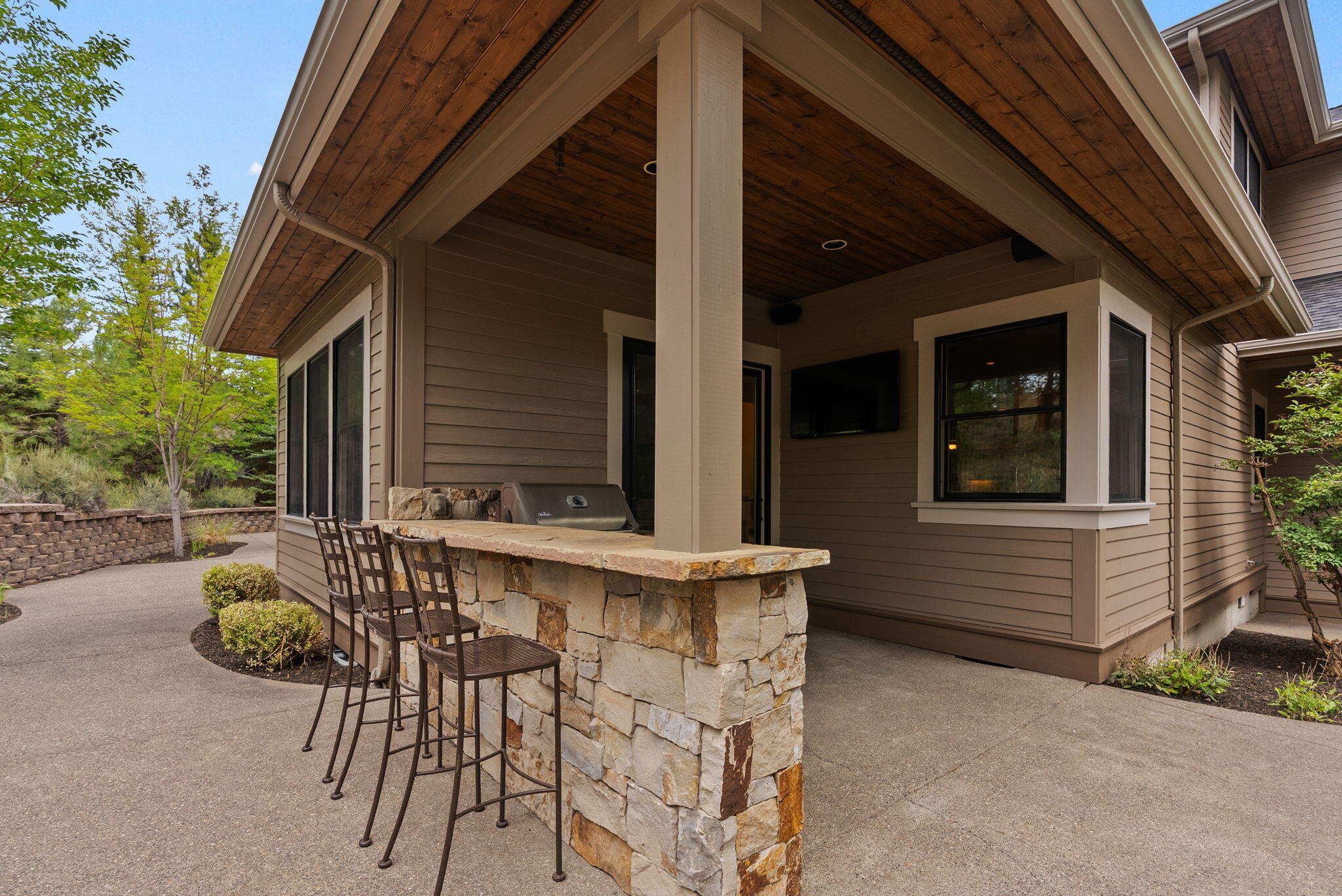 Skyliner Summit - Residential