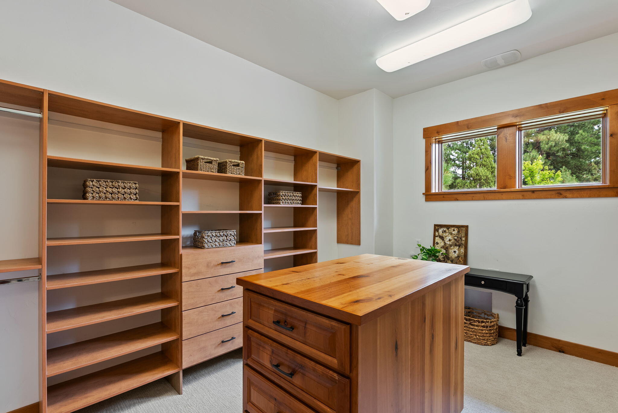 Skyliner Summit - Residential