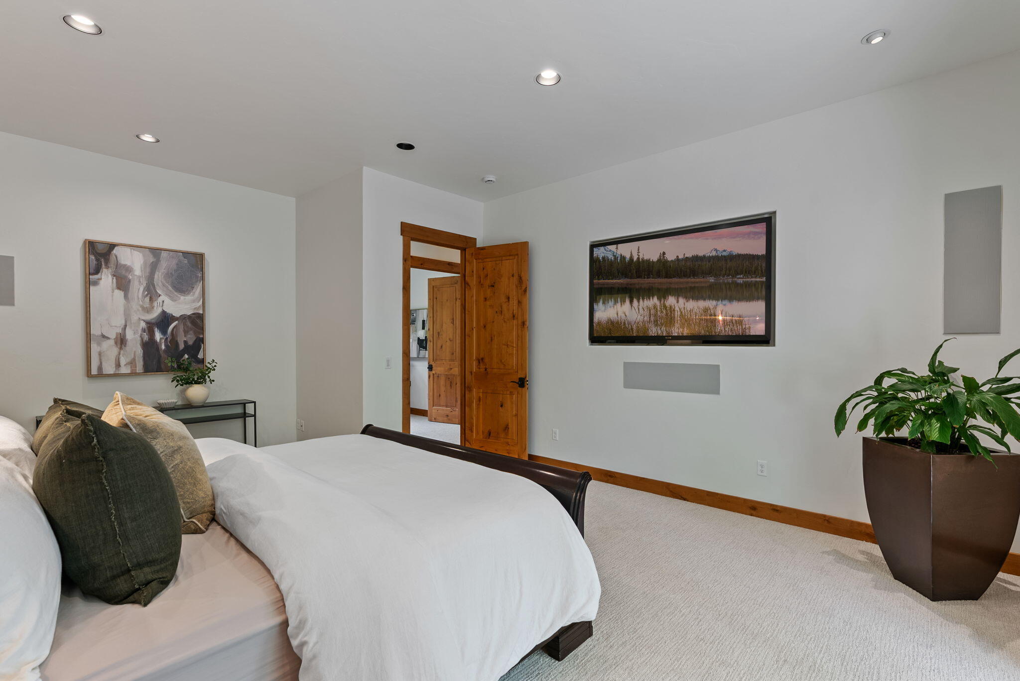 Skyliner Summit - Residential